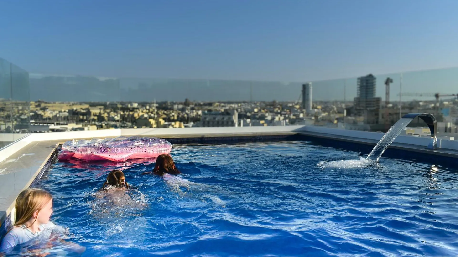 Cast Apartments Gzira